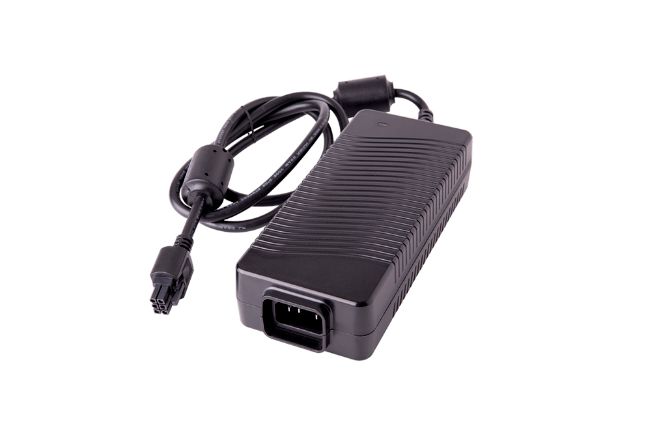 Série GE150 – Adaptateur d’alimentation externe 150W médical et ITE