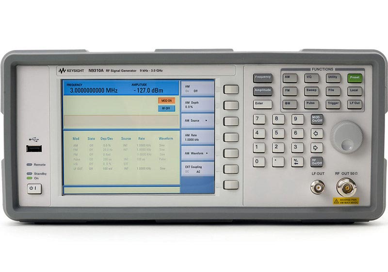 N9310A RF signal generator - 9 kHz to 3 GHz