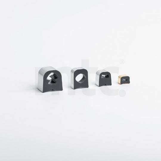 Surface mount device contact pads