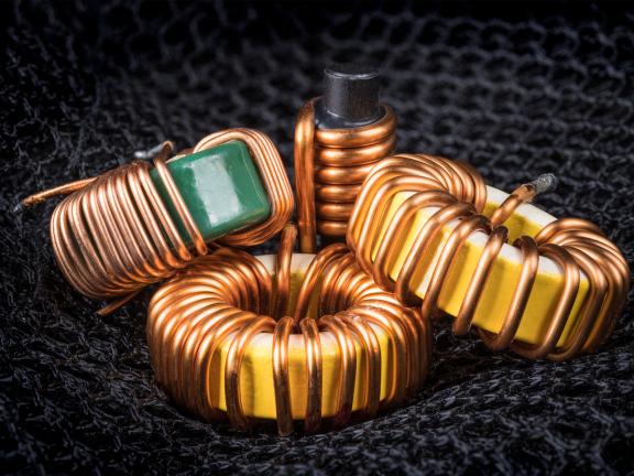 Magnetic inductors